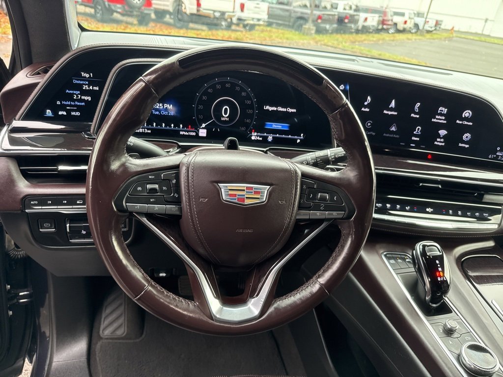 Used 2022 Cadillac Escalade ESV Premium Luxury Platinum image 33