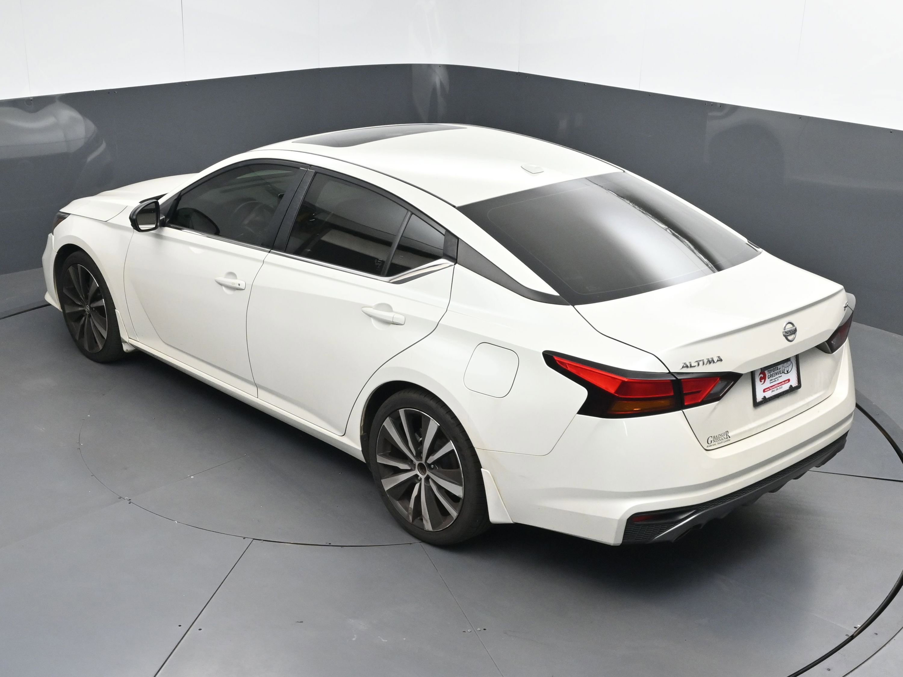 Used 2019 Nissan Altima 2.5 SR w/ SR Premium Package image 36