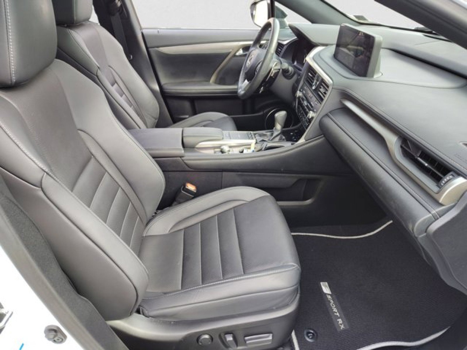 Used 2022 Lexus RX 350 F Sport w/ Accessory Package image 21