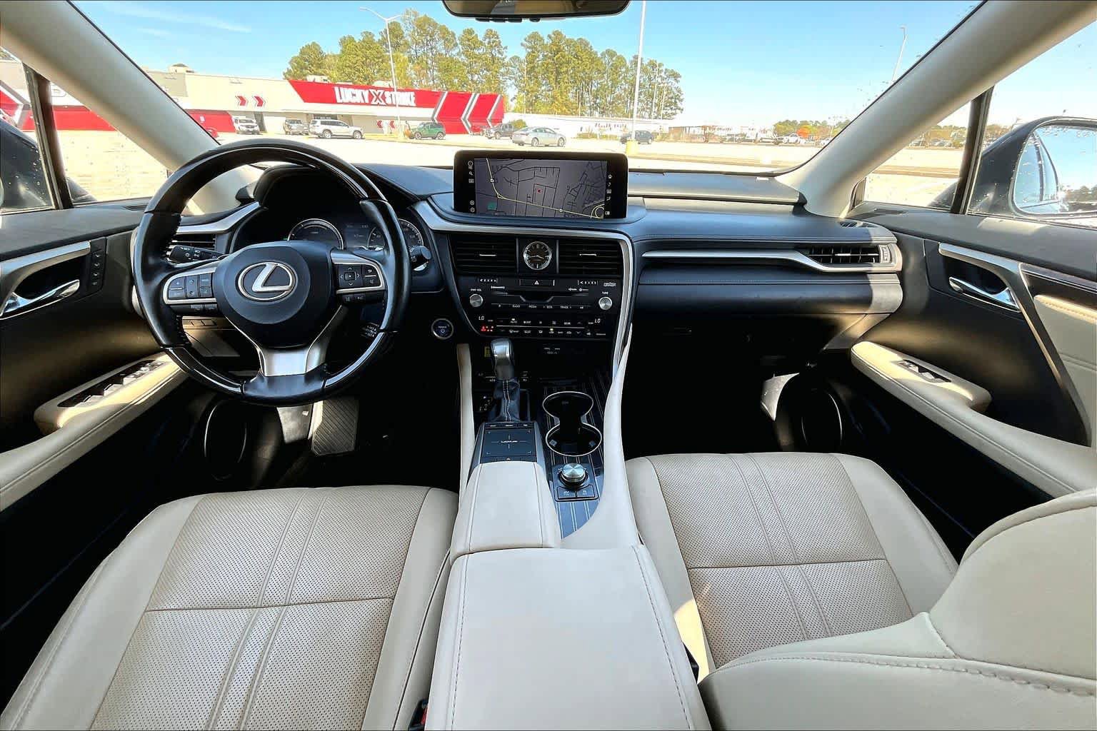 Used 2022 Lexus RX 450hL Luxury w/ Cold Area Package (CT) AWD/4WD image 31