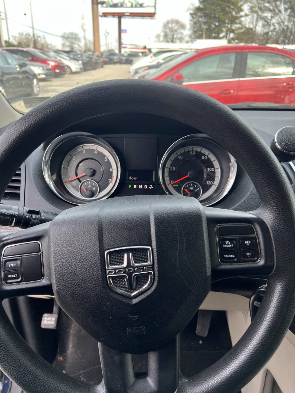 Used 2013 Dodge Grand Caravan SXT image 20