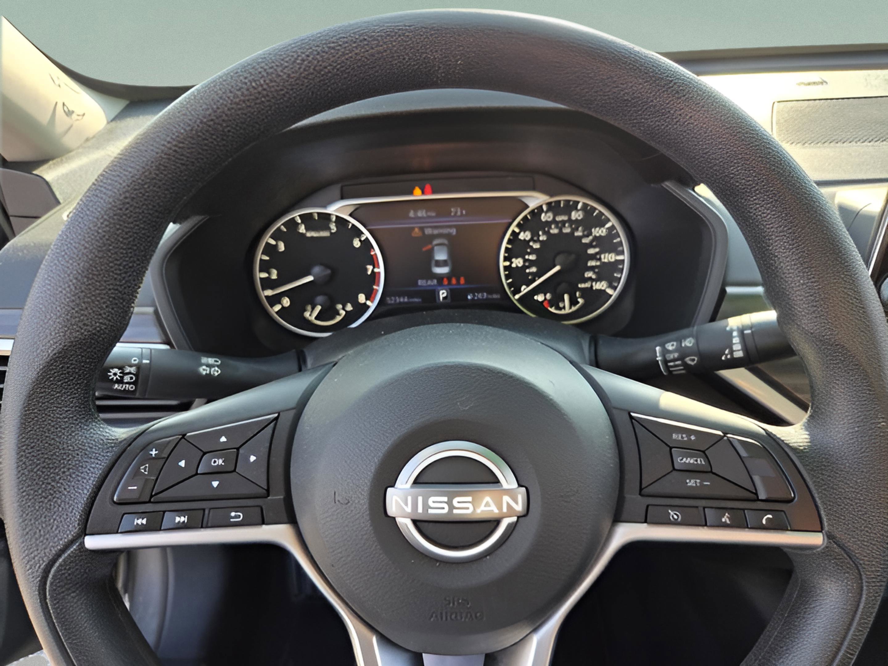 Used 2024 Nissan Altima 2.5 SV image 21