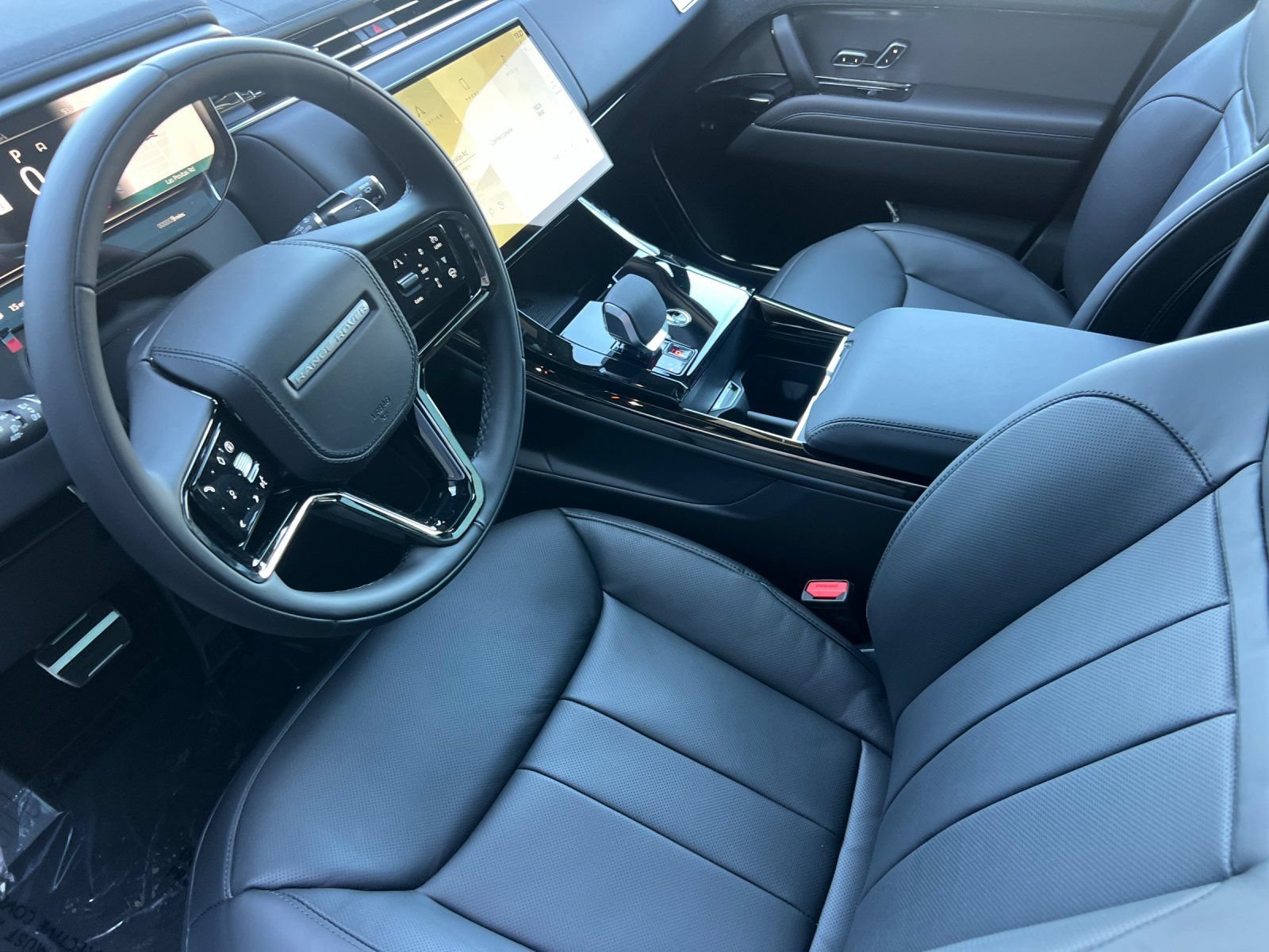 New 2026 Land Rover Range Rover Sport Dynamic SE AWD/4WD image 10