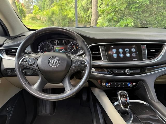 Used 2019 Buick Enclave Essence AWD/4WD image 12