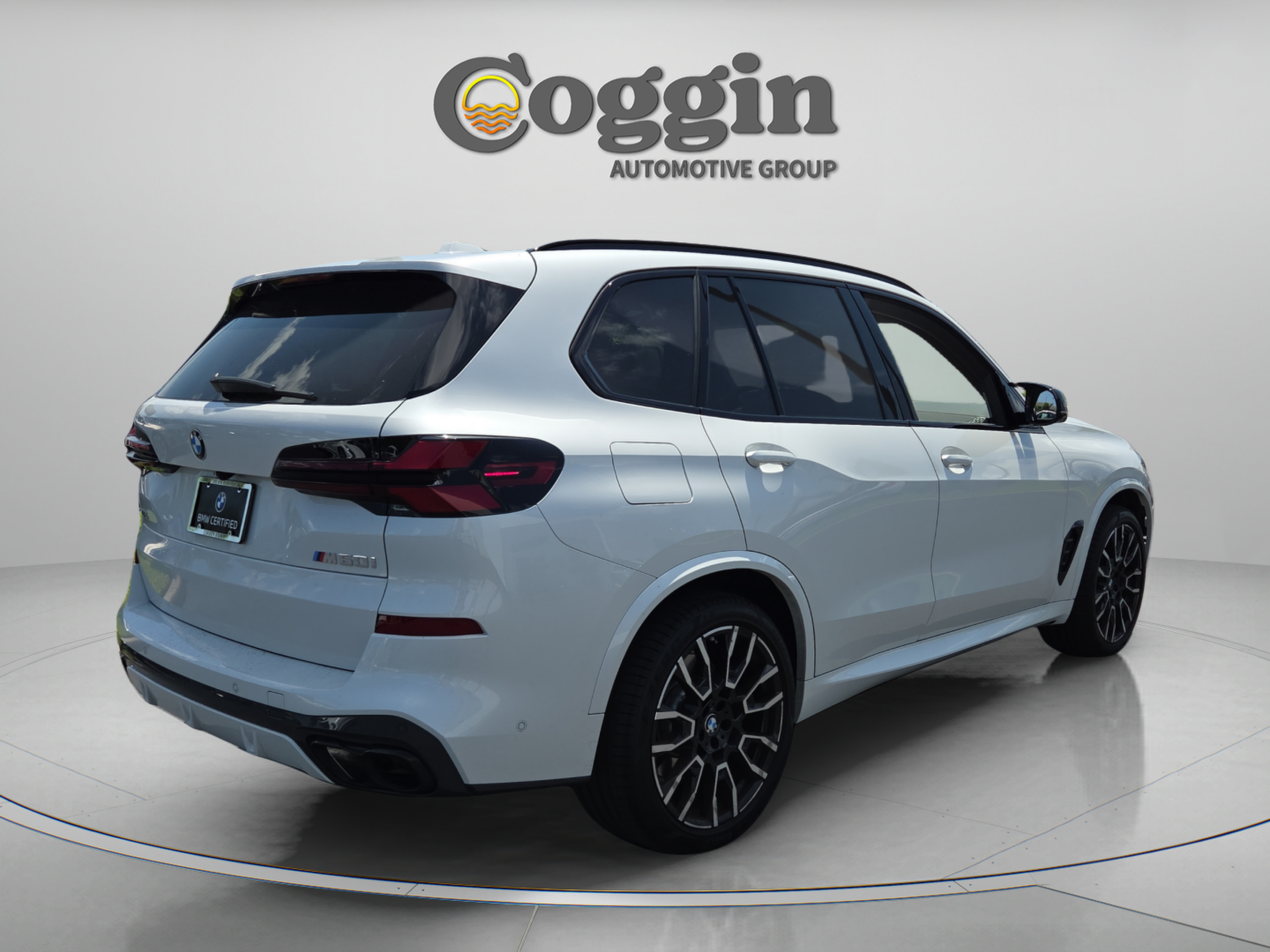 Certified 2025 BMW X5 M60i w/ Executive Package AWD/4WD image 5