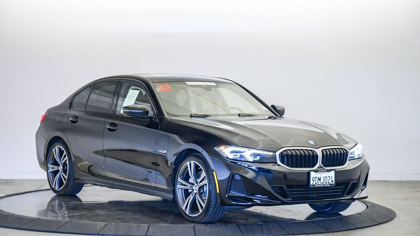 Certified 2023 BMW 330e 330e iPerformance w/ Premium Package image 6