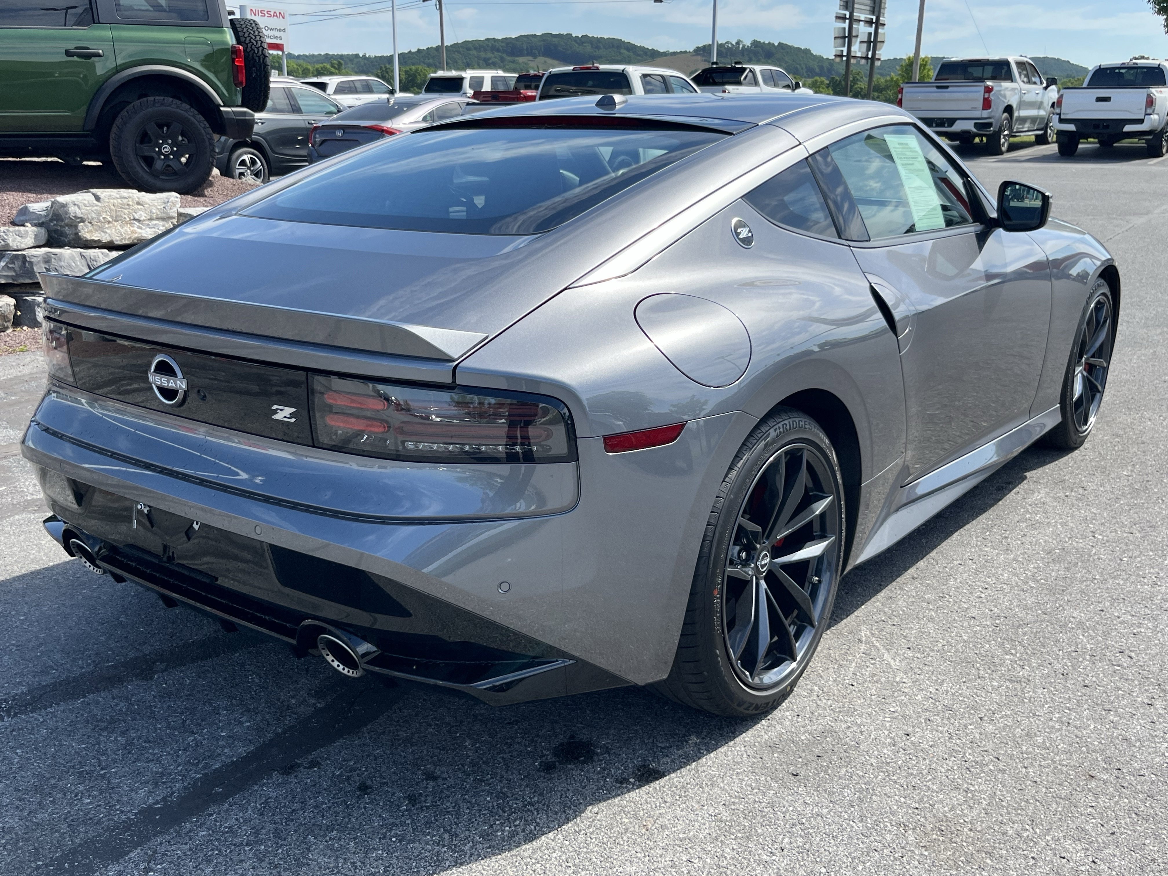 Used 2024 Nissan Z Performance w/ Floor Mat Package RWD image 5