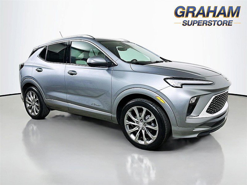 Used 2024 Buick Encore GX Avenir w/ Avenir Technology Package AWD/4WD image 1