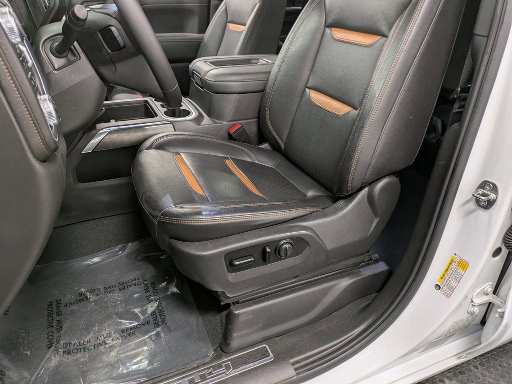 Used 2021 GMC Sierra 1500 AT4 image 9