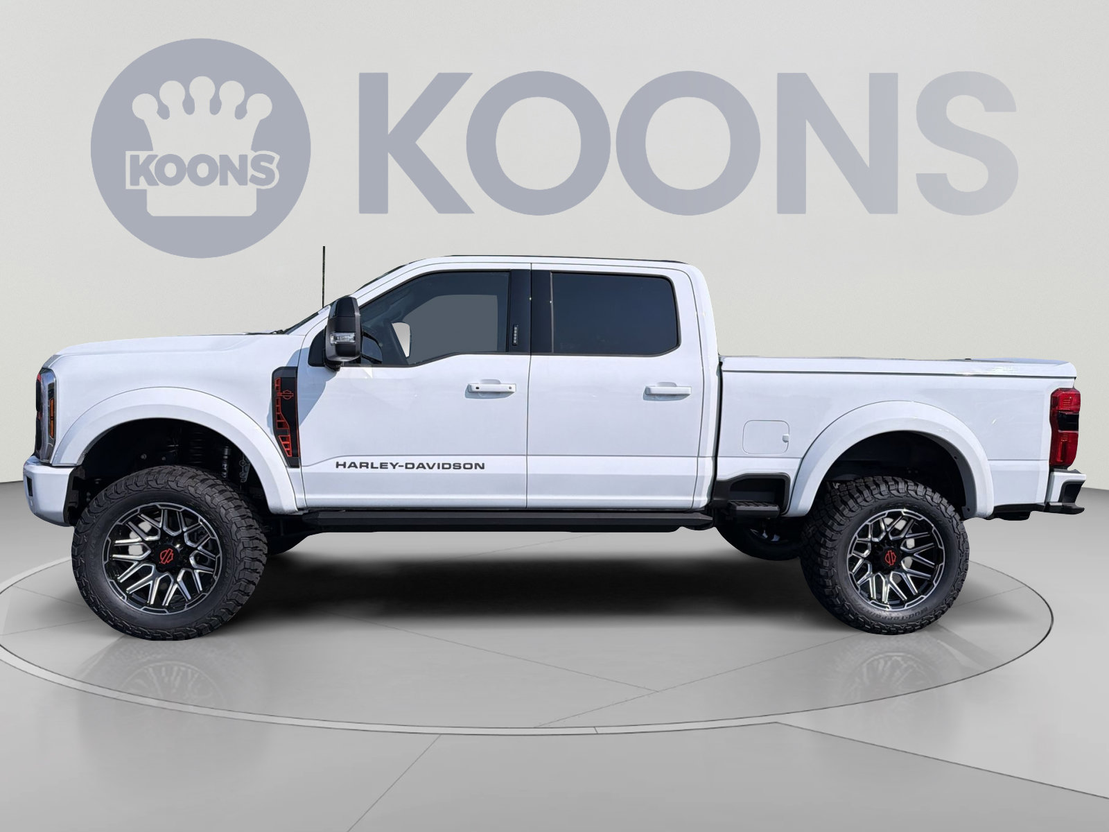 New 2026 Ford F250 Lariat w/ Black Appearance Package AWD/4WD image 2