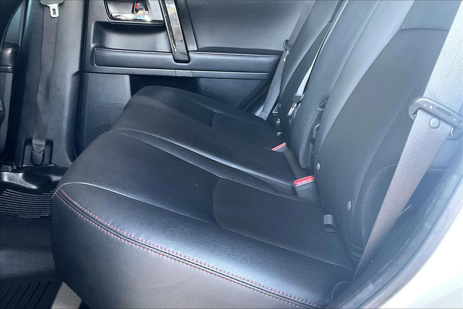 Used 2021 Toyota 4Runner Venture AWD/4WD image 17