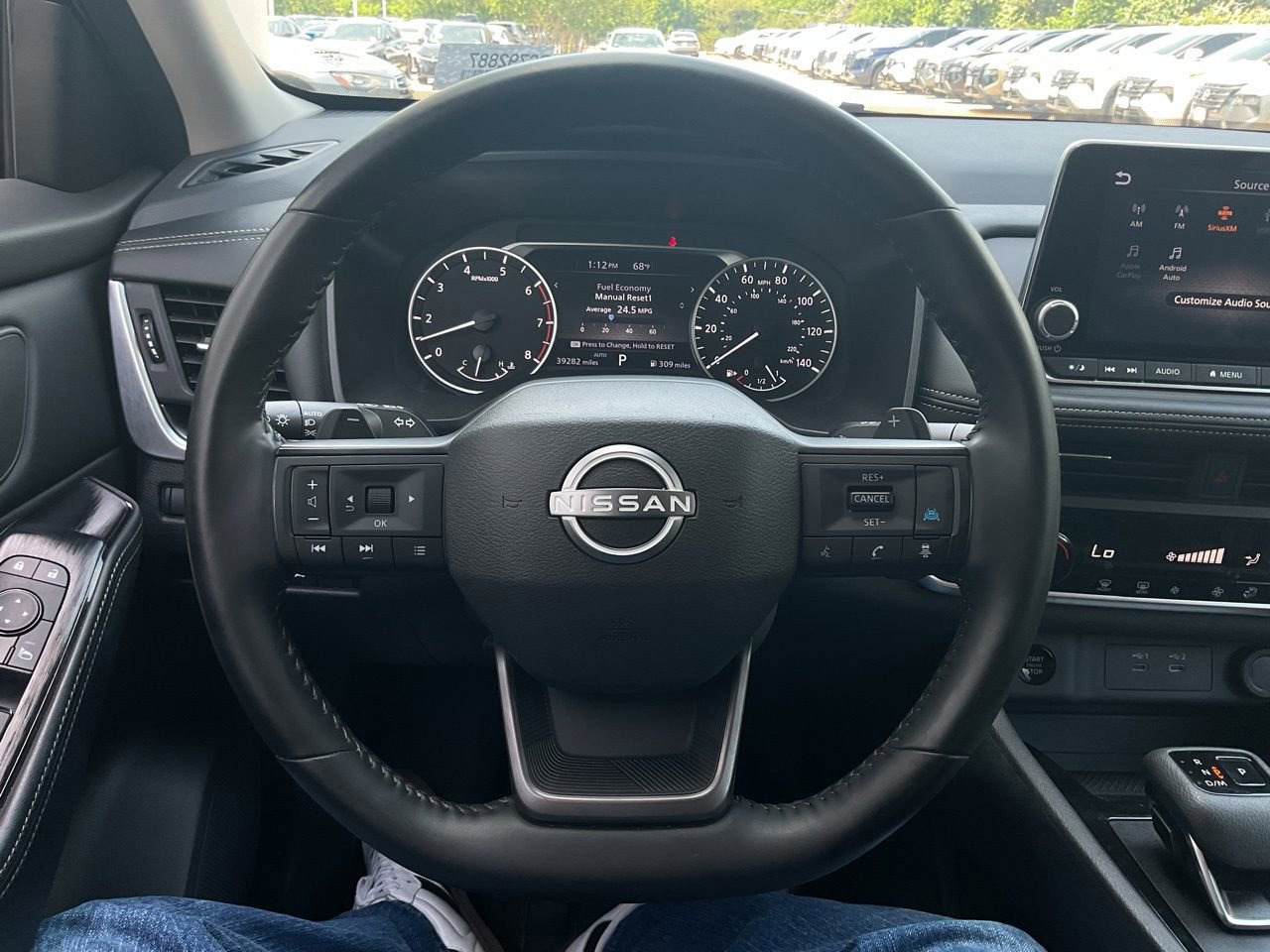 Used 2025 Nissan Rogue SV AWD/4WD image 32