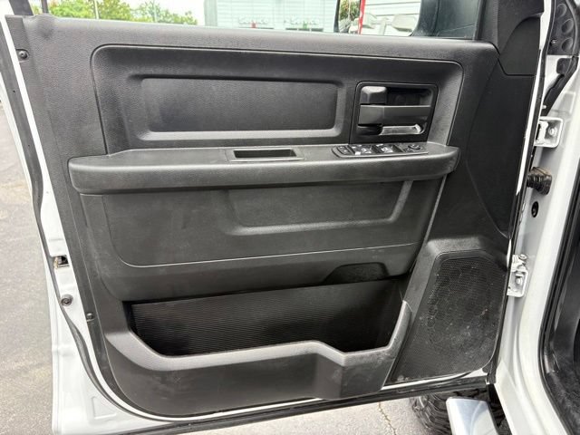 Used 2022 RAM 2500 Tradesman w/ Chrome Appearance Group AWD/4WD image 26