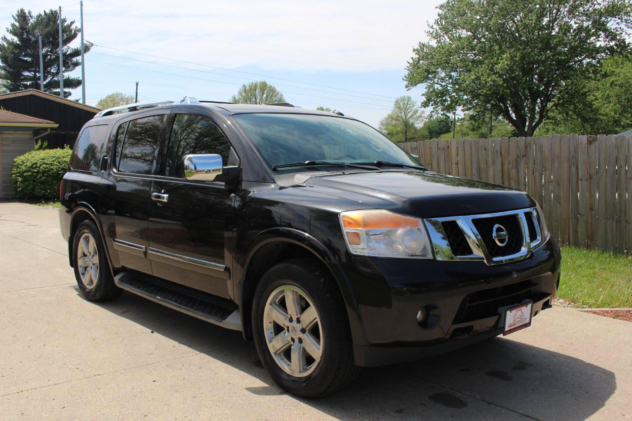 Used 2013 Nissan Armada Platinum AWD/4WD image 2