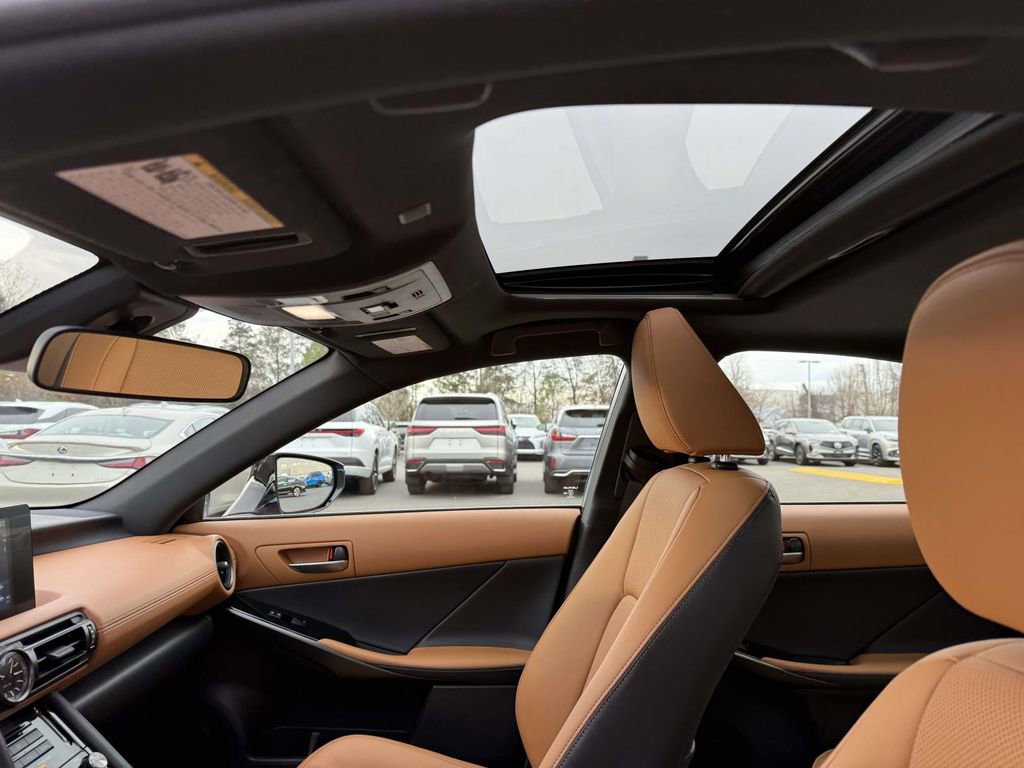 Used 2025 Lexus IS 350 F Sport image 20
