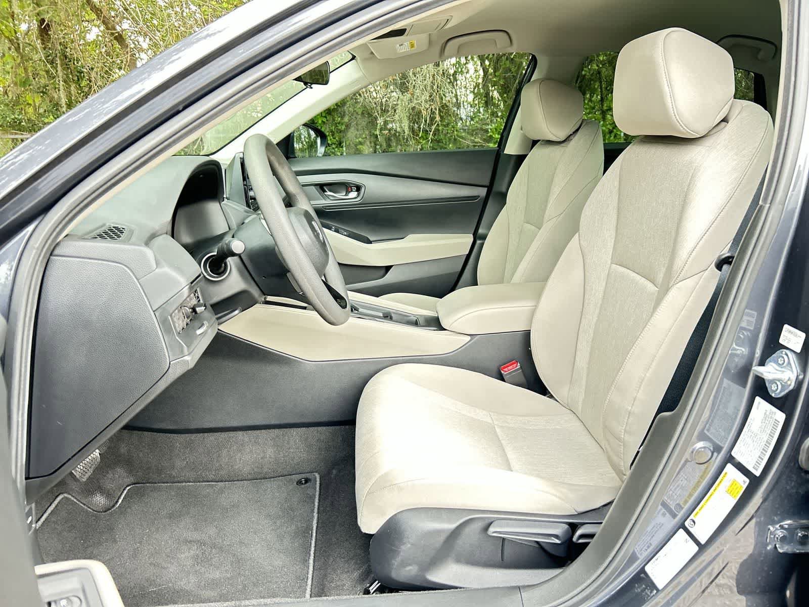 Used 2025 Honda Accord LX image 11