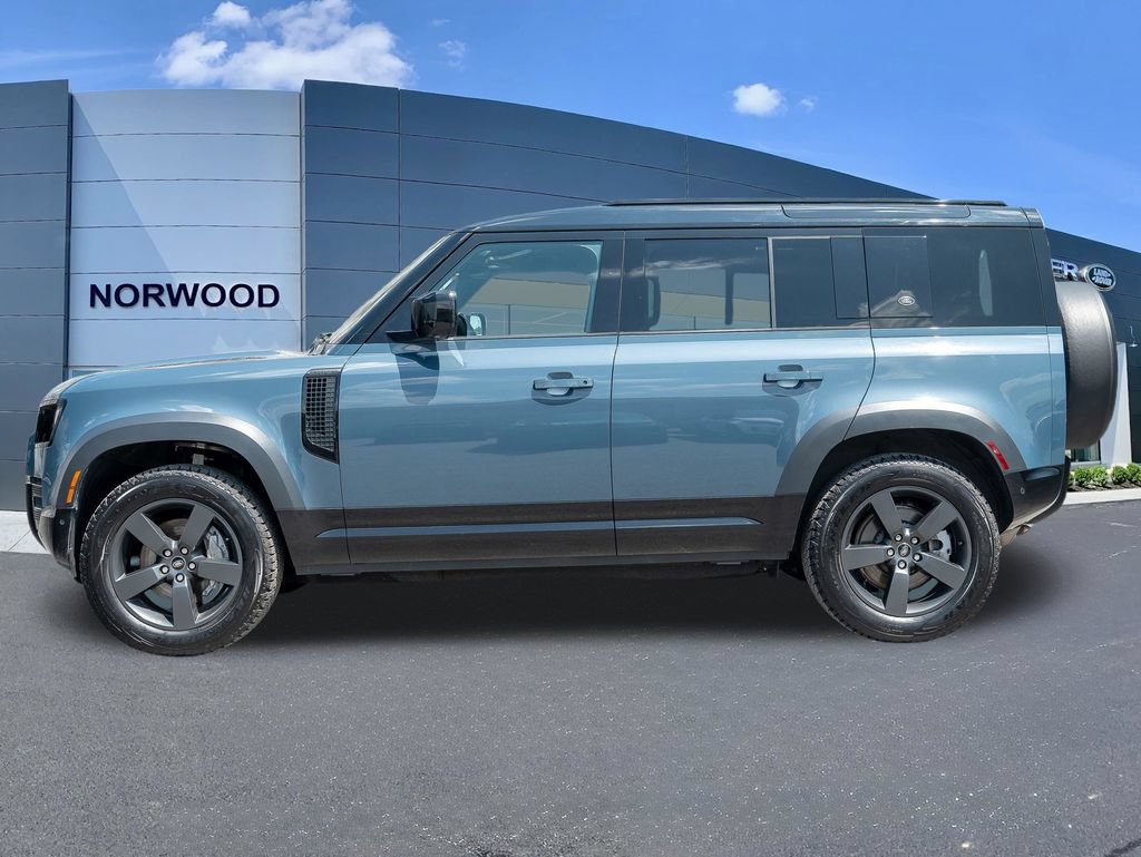 Used 2022 Land Rover Defender 110 X-Dynamic HSE AWD/4WD image 7