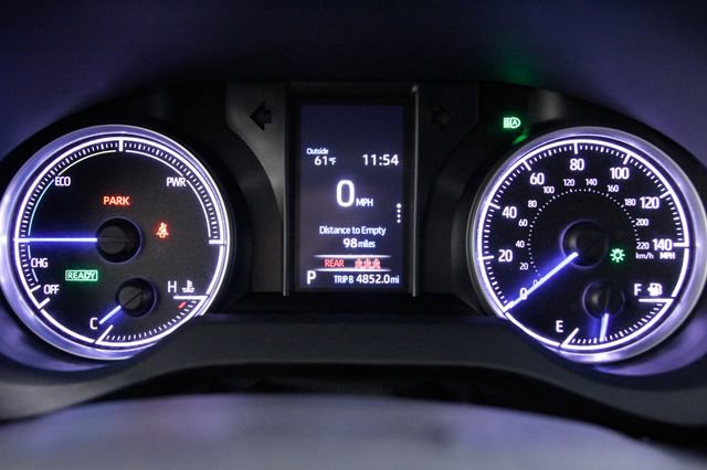 Used 2021 Toyota Venza LE image 24