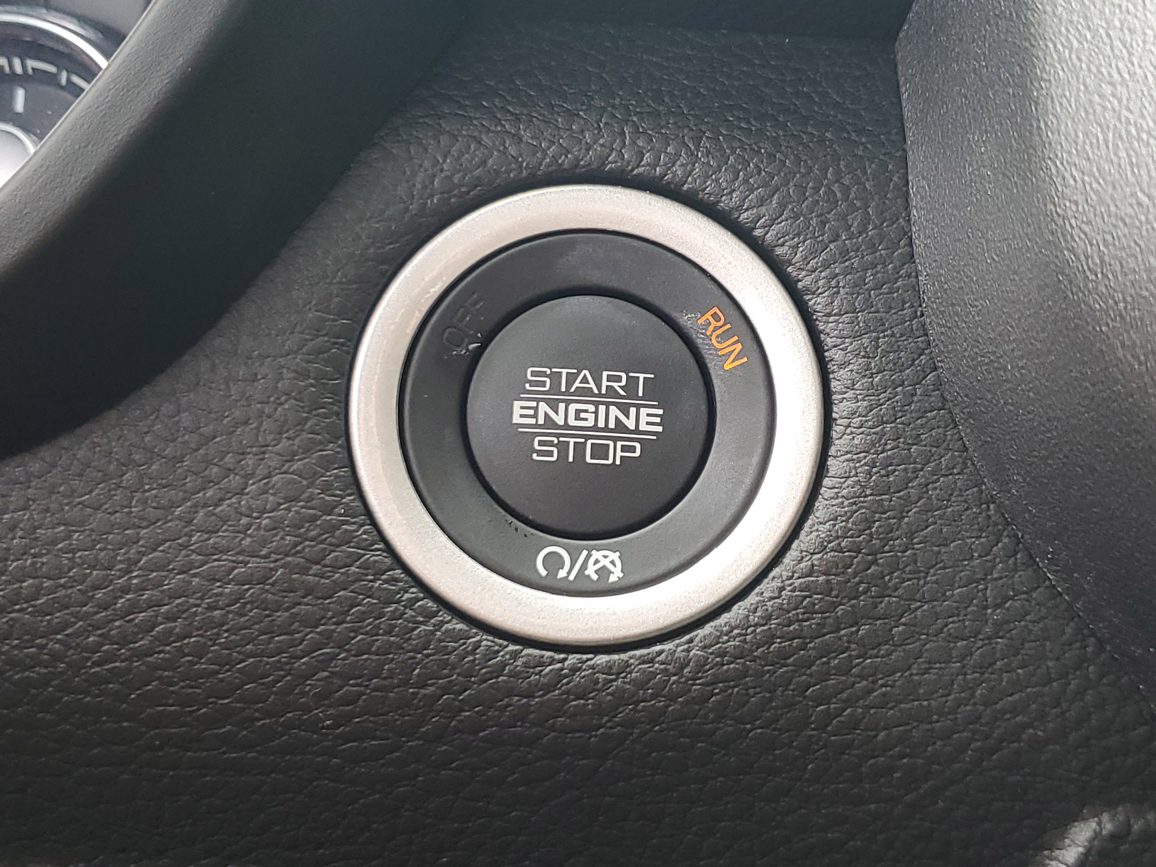 Used 2025 RAM 1500 Big Horn image 28