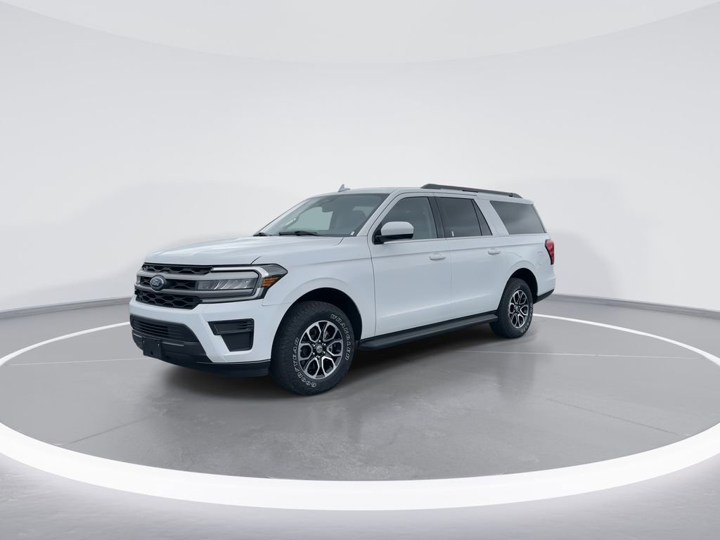 Used 2024 Ford Expedition Max XLT AWD/4WD image 4