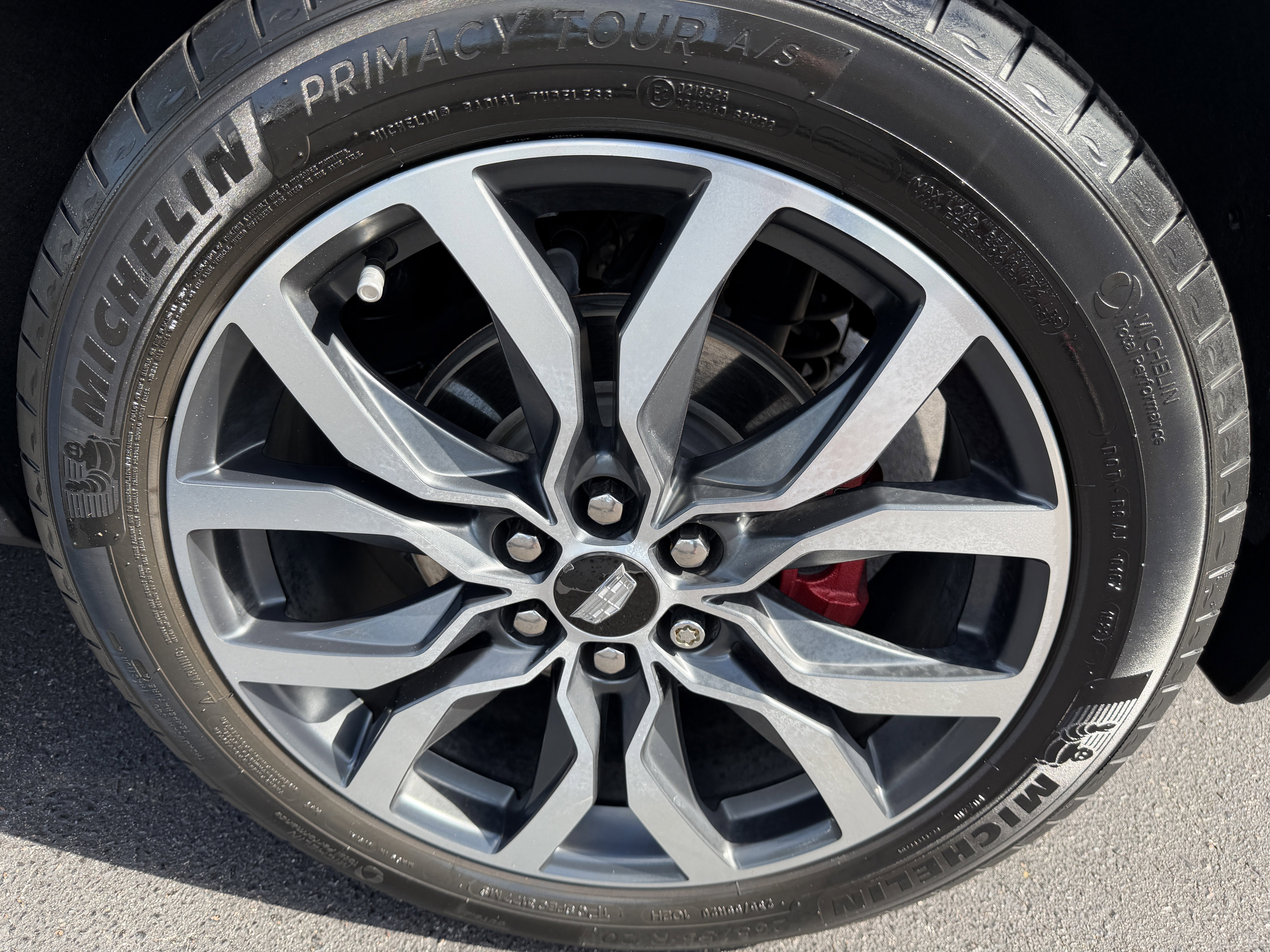 Certified 2022 Cadillac XT5 Sportv w/ Technology Package image 34