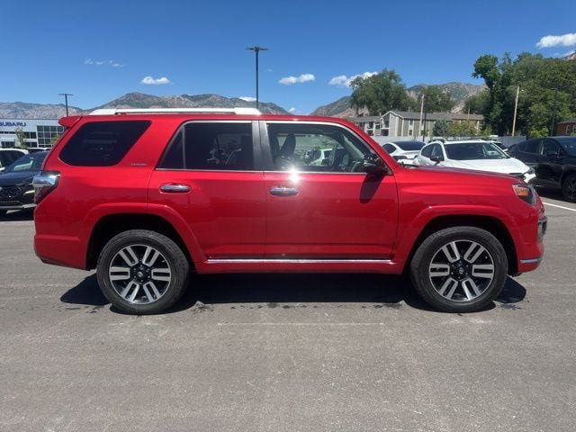 Used 2018 Toyota 4Runner Limited AWD/4WD image 2