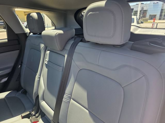 Used 2022 Lincoln Corsair Reserve AWD/4WD image 10