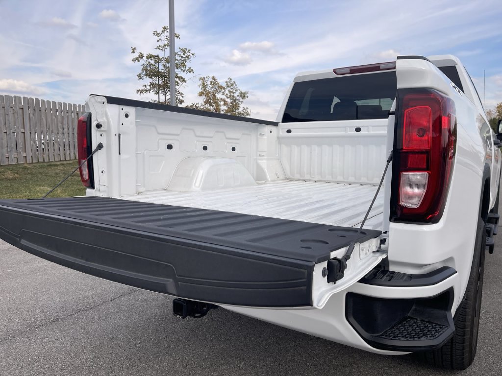 Used 2025 GMC Sierra 1500 Pro w/ Graphite Edition AWD/4WD image 7