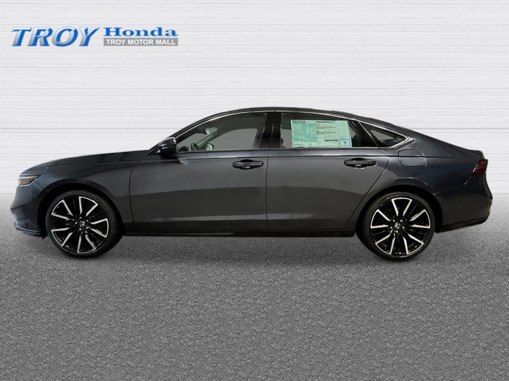 New 2026 Honda Accord Touring image 2