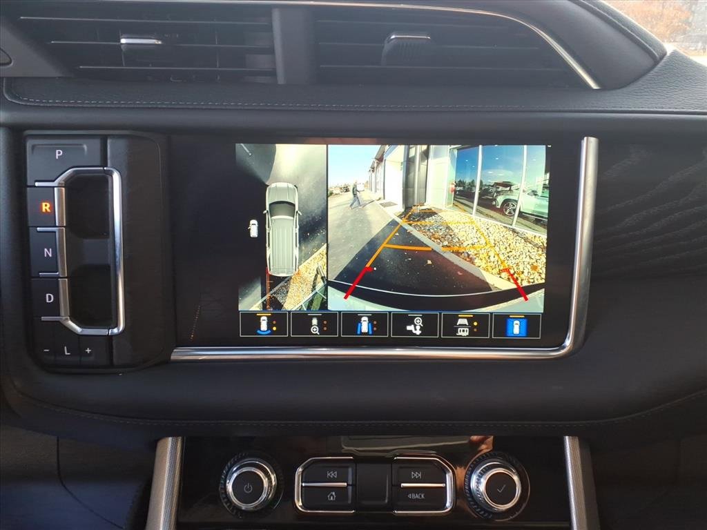 Used 2023 GMC Yukon Denali w/ LPO, Floor Liner Package image 23
