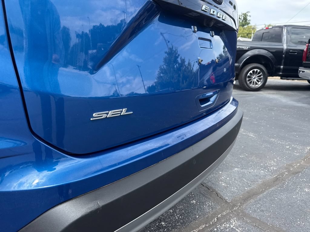 Used 2024 Ford Edge SEL w/ Convenience Package AWD/4WD image 11