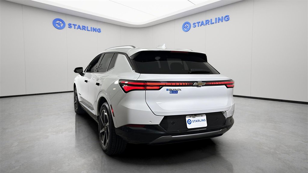 Used 2025 Chevrolet Equinox EV LT image 6