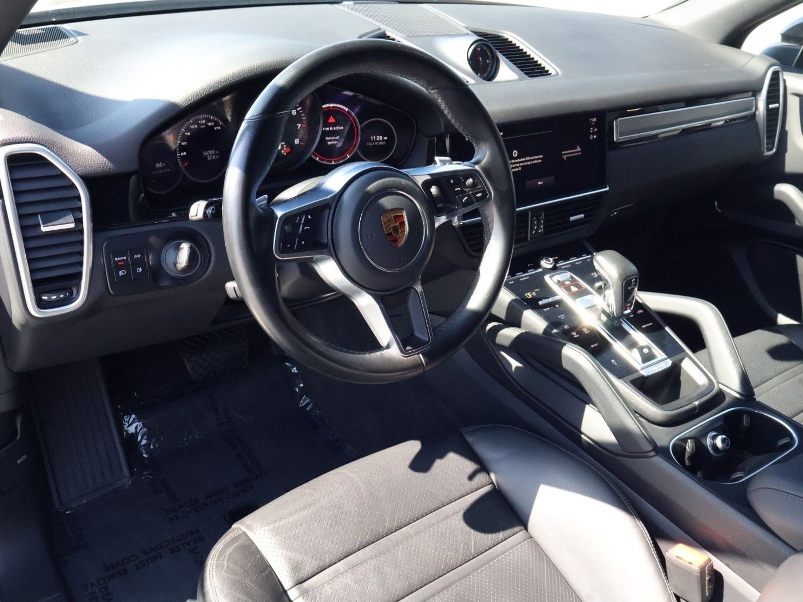 Certified 2022 Porsche Cayenne Platinum Edition AWD/4WD image 4