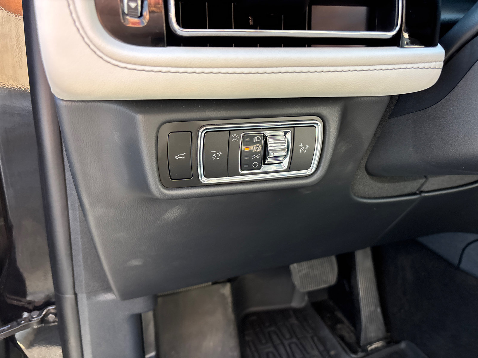 New 2026 Lincoln Aviator Reserve AWD/4WD image 14