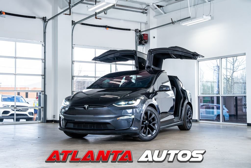 Used 2024 Tesla Model X image 1