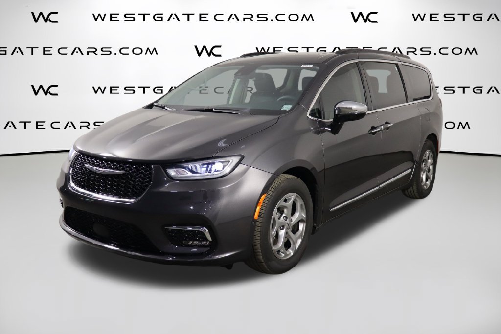 Used 2023 Chrysler Pacifica Limited