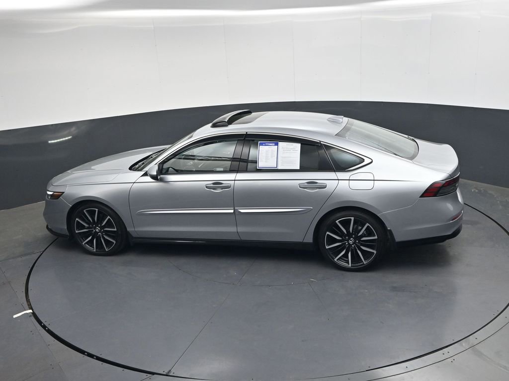 Used 2024 Honda Accord Touring image 23