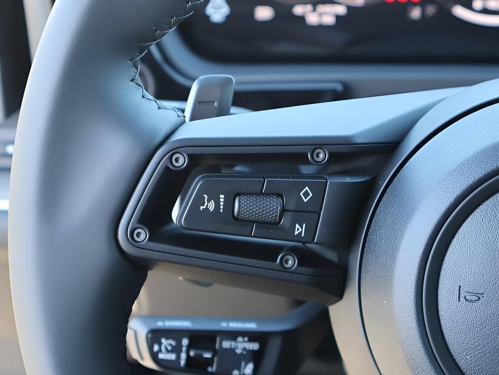New 2026 Porsche Cayenne Coupe AWD/4WD image 29