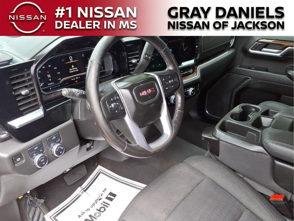 Used 2022 GMC Sierra 1500 SLE AWD/4WD image 17