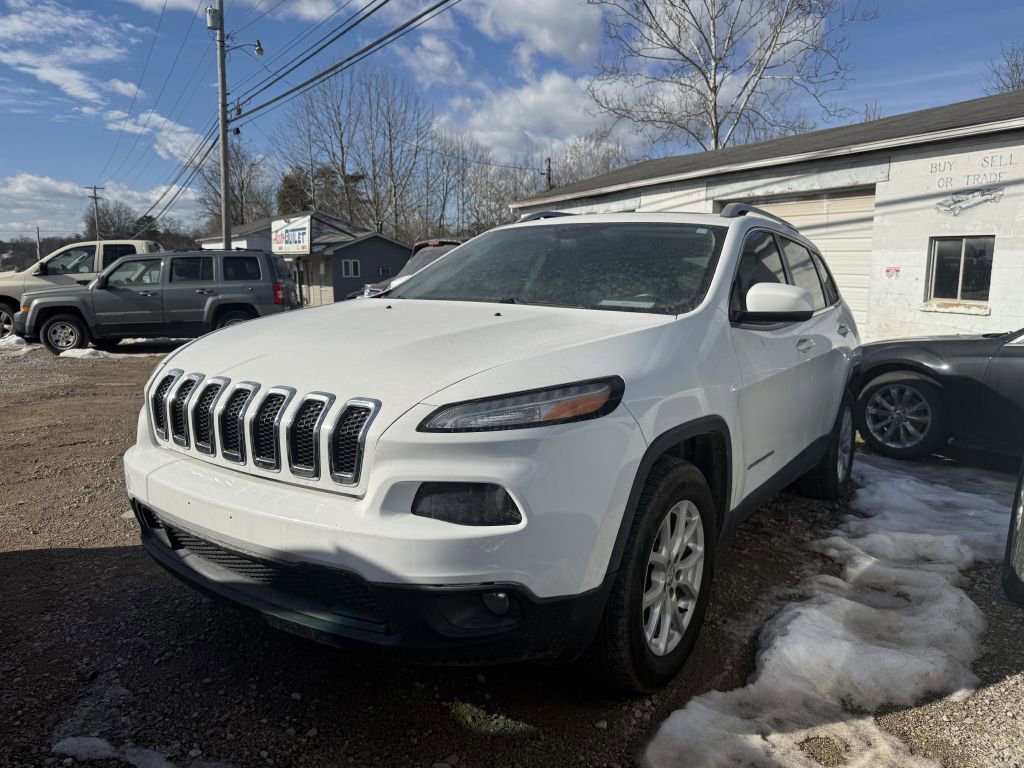 Used 2016 Jeep Cherokee Latitude w/ Comfort/Convenience Group image 1
