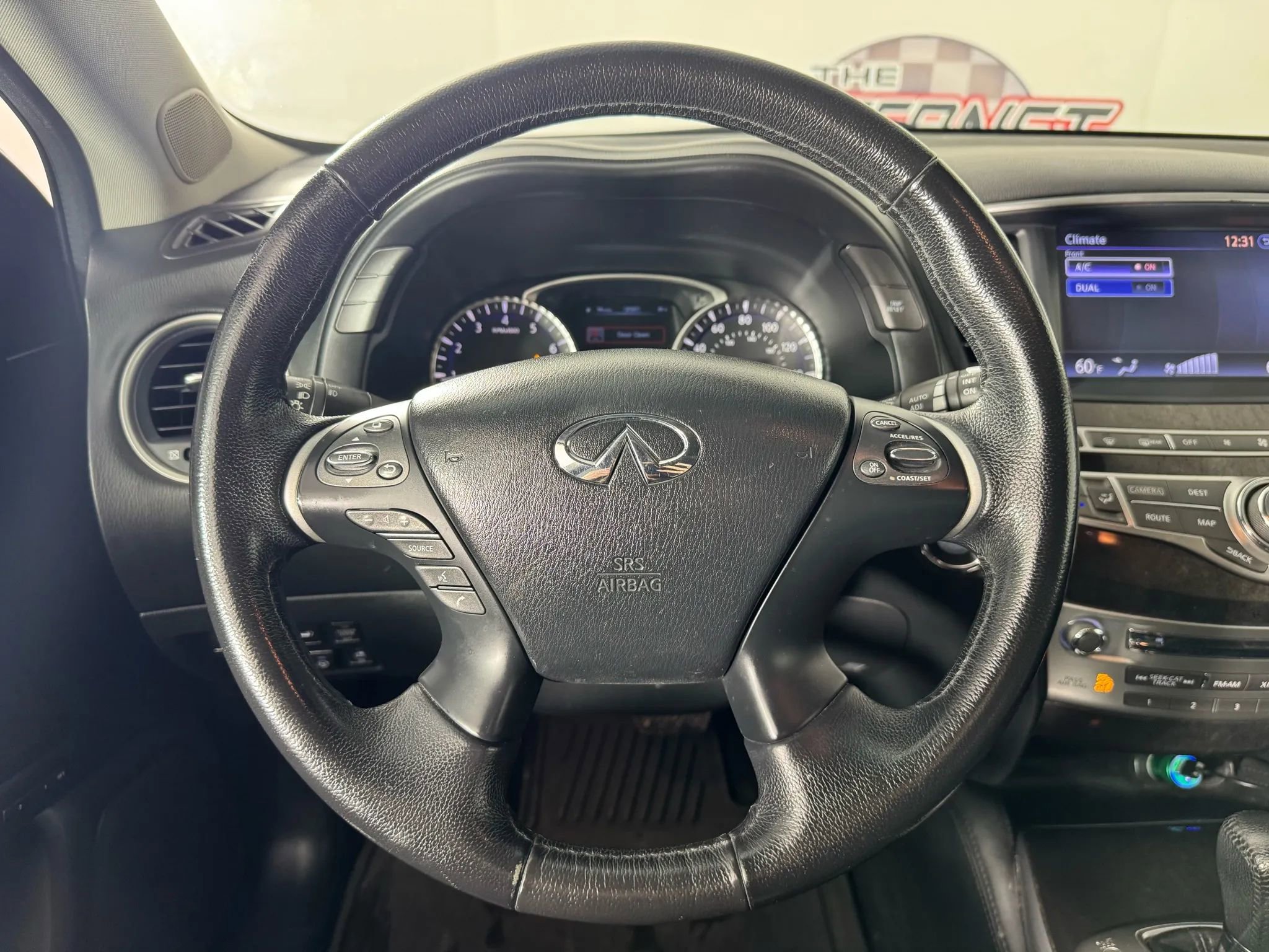 Used 2014 INFINITI QX60 AWD w/ Premium Plus Package image 13