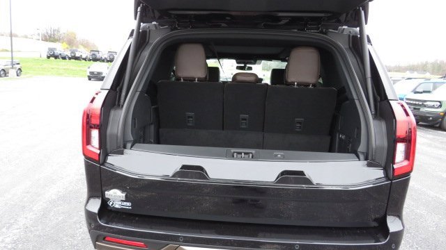 New 2025 Ford Expedition King Ranch image 31