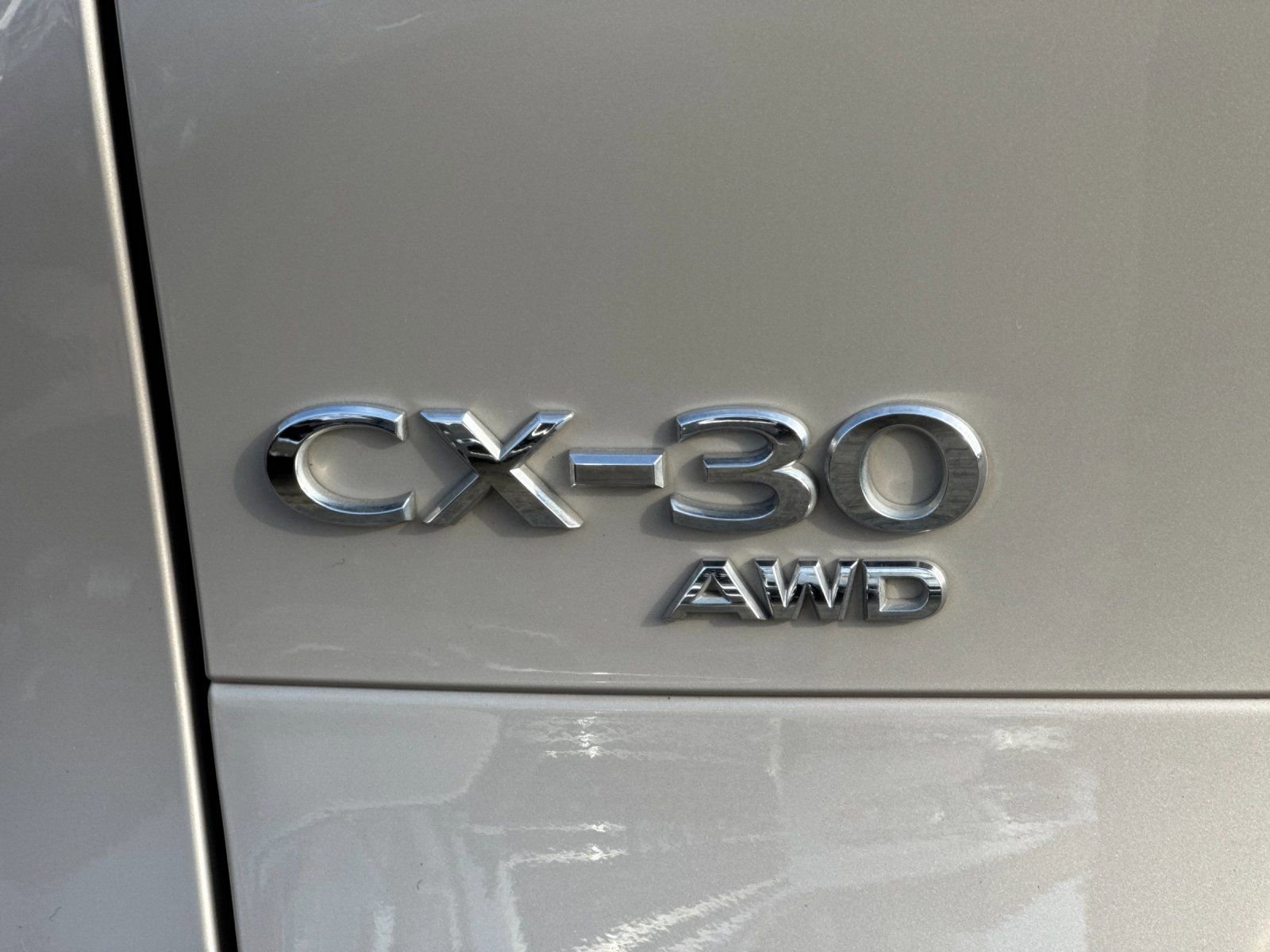 Used 2024 MAZDA CX-30 AWD 2.5 S w/ Premium Package image 26