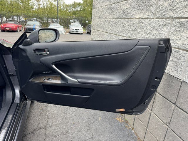 Used 2013 Lexus IS 250C w/ Luxury Pkg RWD image 29