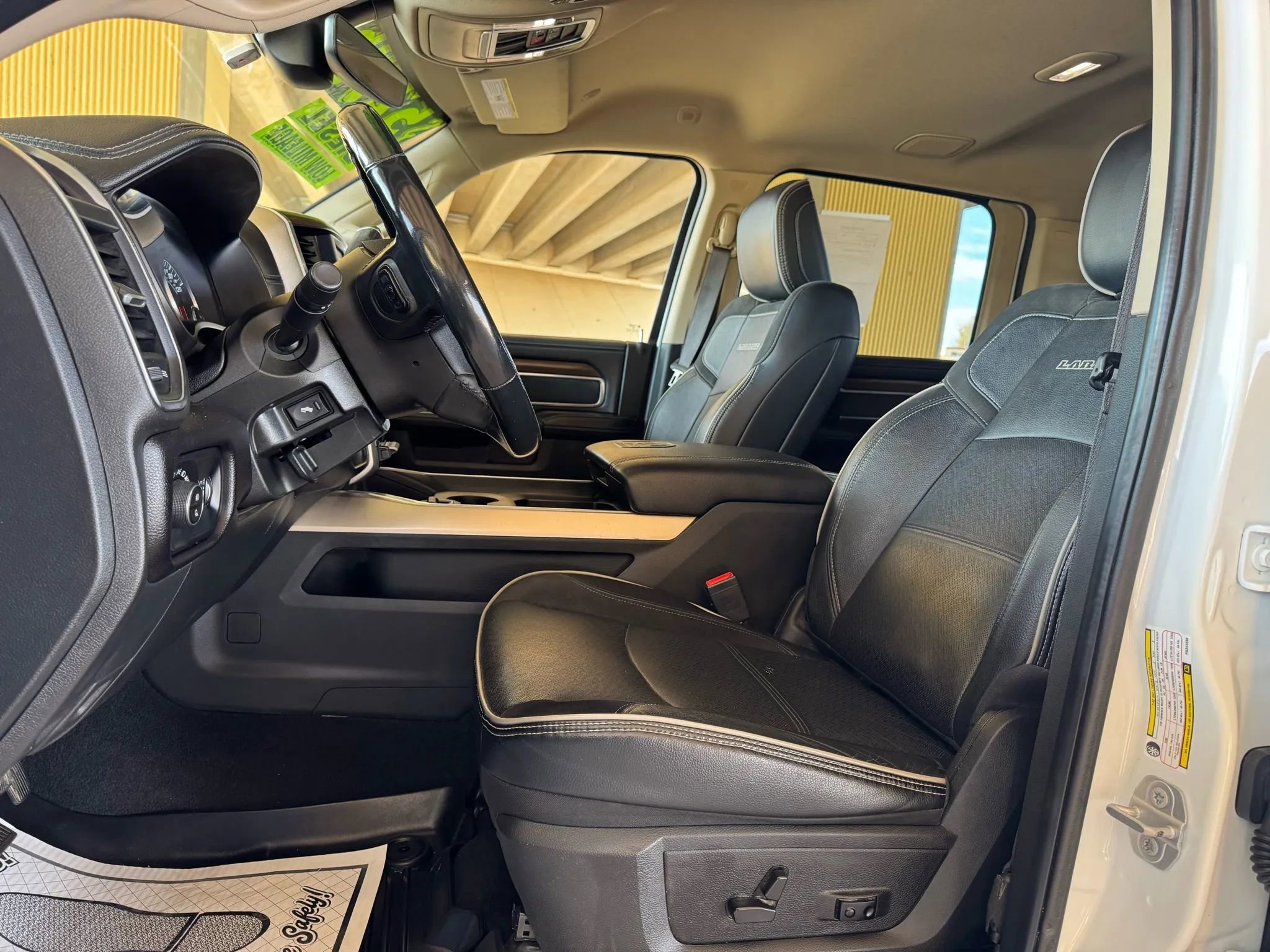 Used 2022 RAM 2500 Laramie image 13