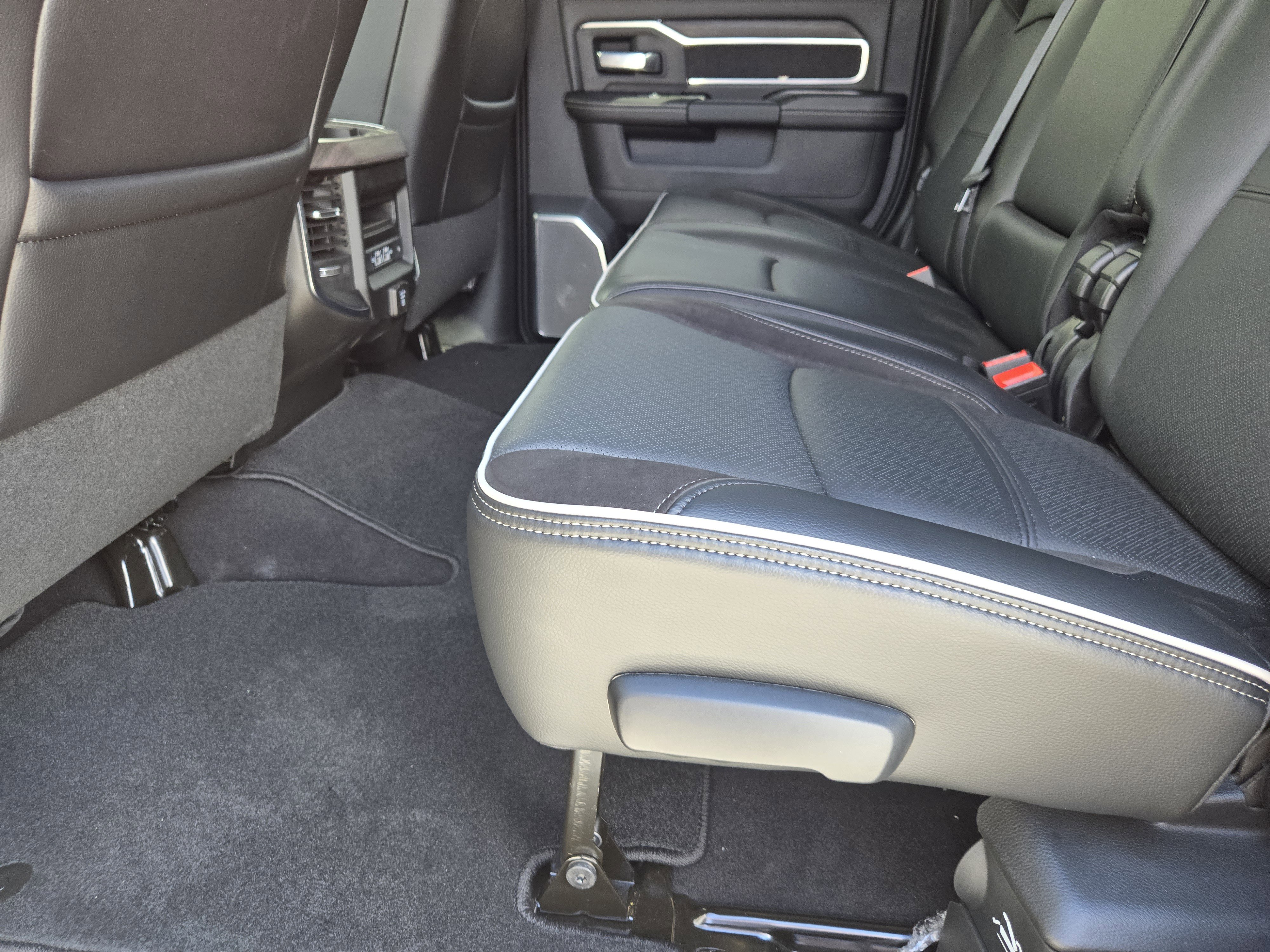 New 2026 RAM 2500 Laramie image 22