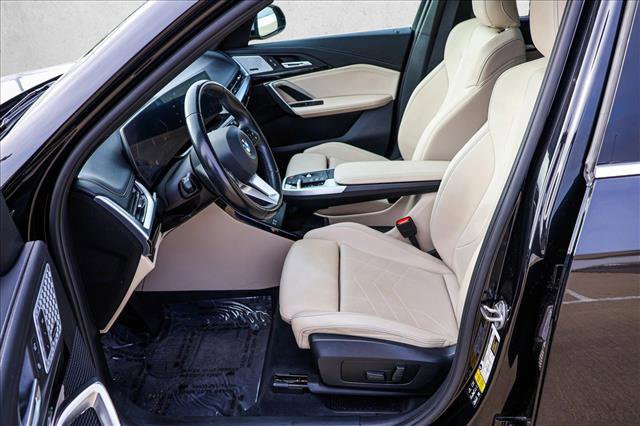 Used 2023 BMW X1 xDrive28i w/ Premium Package image 12