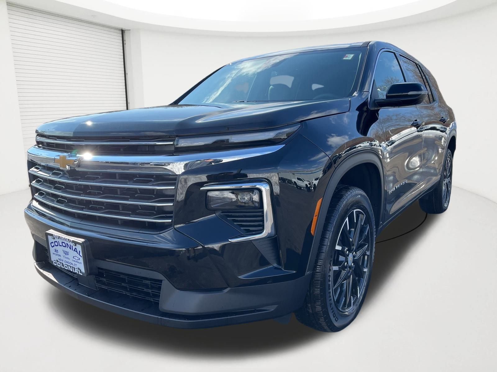 New 2026 Chevrolet Traverse LT w/ Sun and Wheel Package