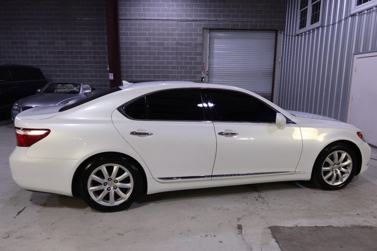 Used 2008 Lexus LS 460 image 6