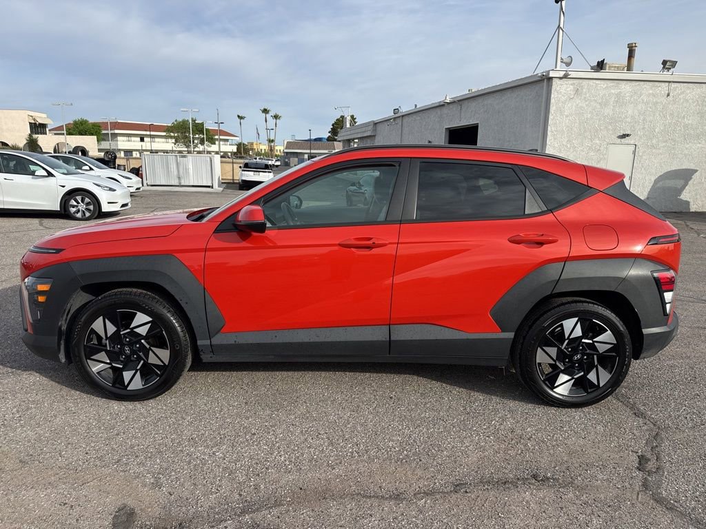 Used 2024 Hyundai Kona SEL FWD image 4